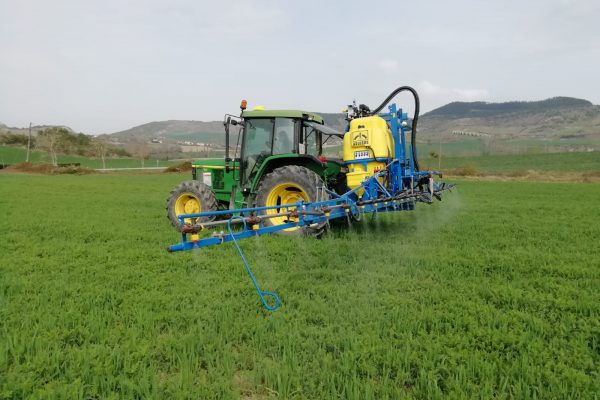 pulverizador isobus (2) tractor